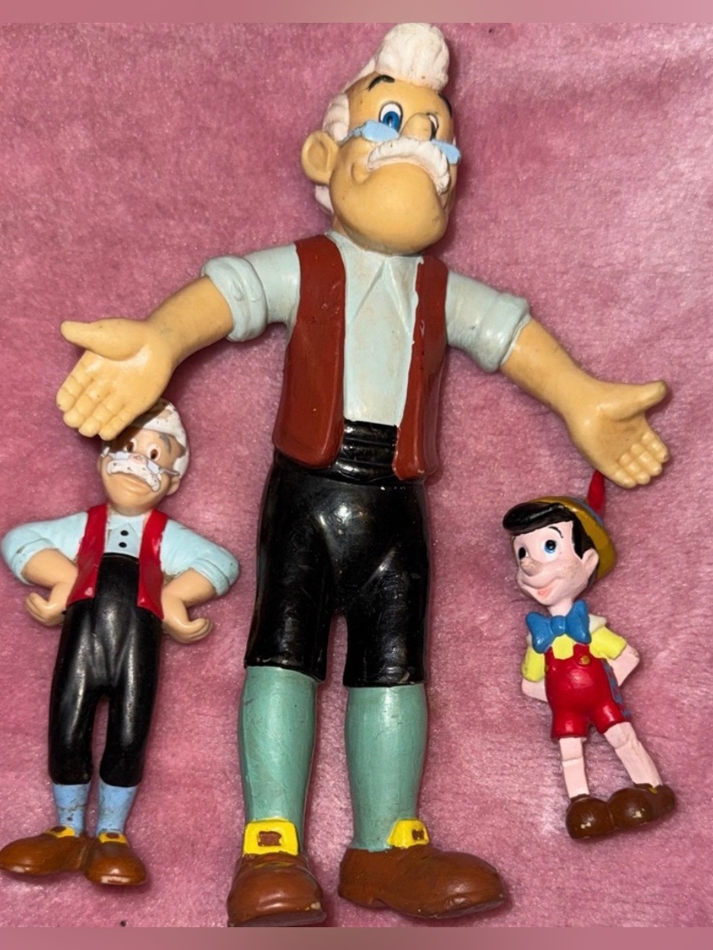 DISNEY - PINOCCHIO FIGURINE SET - Geppeto & Pinocchio